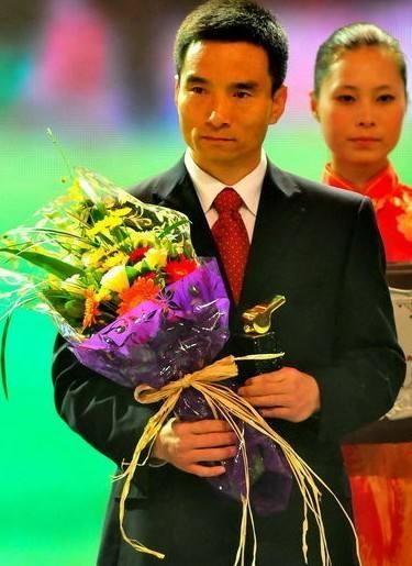 世界足球评历史最强11人，一场永远吵不完的饭局